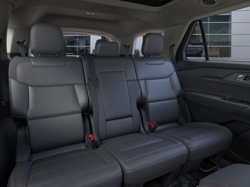 New 2025 Ford Explorer Active w/ Active Comfort Package image 11