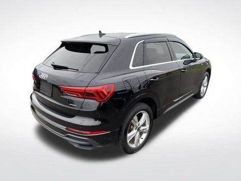 Used 2024 Audi Q3 2.0T Premium w/ Convenience Package AWD/4WD image 8