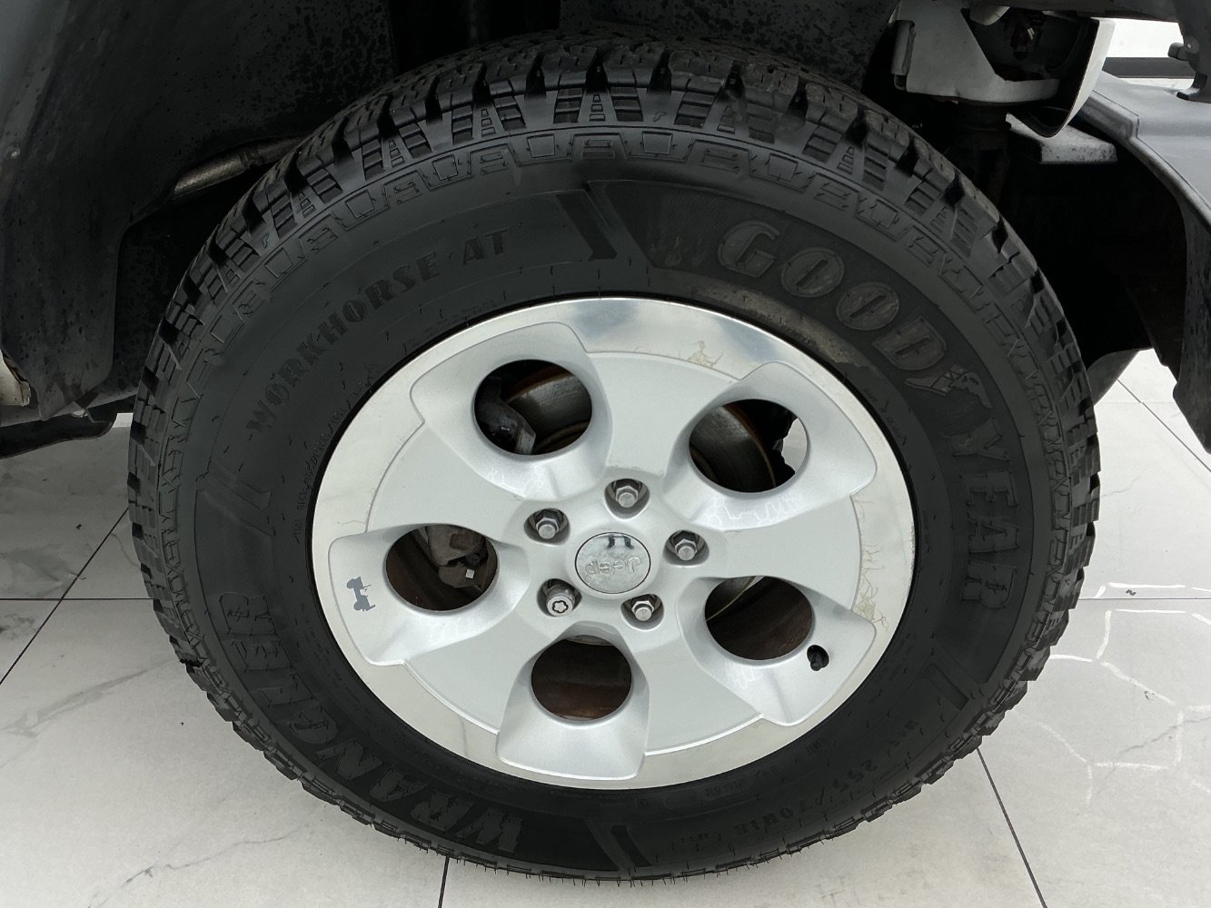 Used 2013 Jeep Wrangler Unlimited Sport AWD/4WD image 43