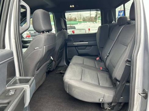 Certified 2022 Ford F150 XLT w/ Equipment Group 302A High image 10