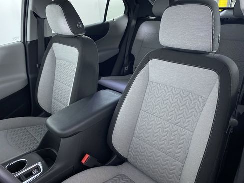 Certified 2024 Chevrolet Equinox LS w/ LS Convenience Package image 20