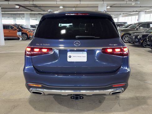 Used 2024 Mercedes-Benz GLS 580 4MATIC image 7