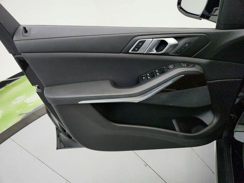 Used 2019 BMW X5 xDrive40i w/ Premium Package 2 AWD/4WD image 24