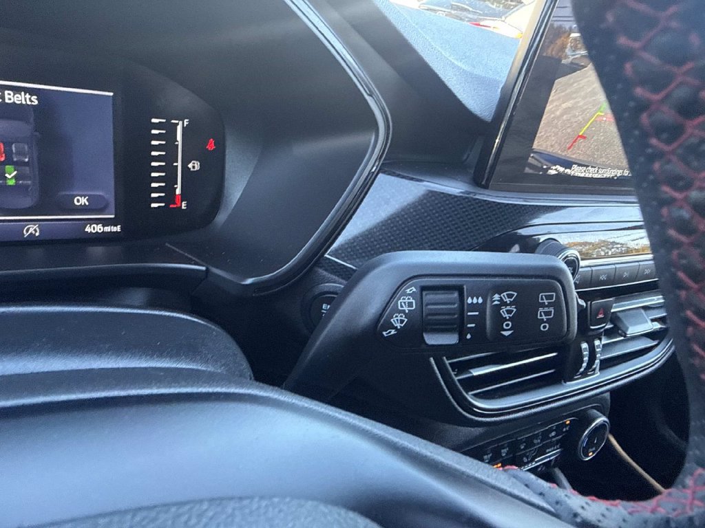 Certified 2023 Ford Escape ST-Line AWD/4WD image 31