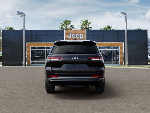 New 2026 Jeep Grand Cherokee L Limited AWD/4WD image 7