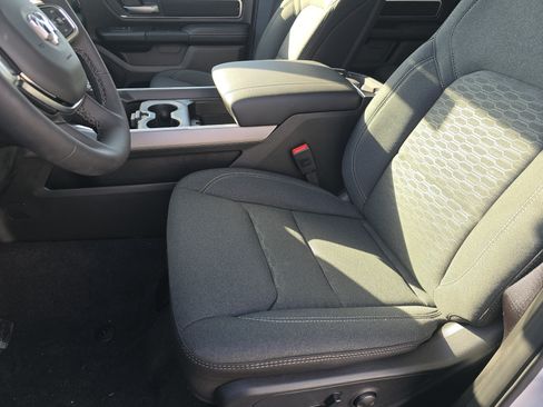 New 2026 RAM 1500 Big Horn AWD/4WD image 26