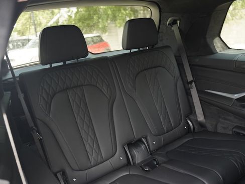 New 2027 BMW X7 xDrive40i w/ Executive Package AWD/4WD image 15