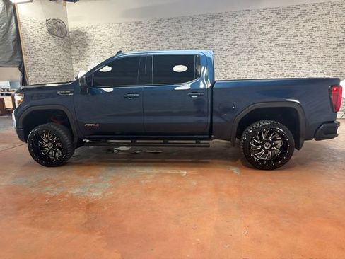 Used 2019 GMC Sierra 1500 AT4 w/ AT4 Preferred Package AWD/4WD image 4