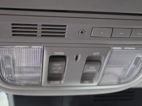 Used 2019 Honda CR-V EX-L image 15