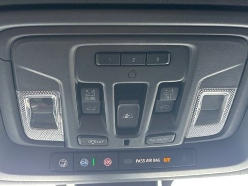 Used 2021 GMC Sierra 1500 AT4 w/ AT4 Premium Package image 35