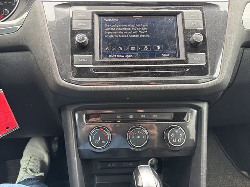 Used 2021 Volkswagen Tiguan S FWD image 20