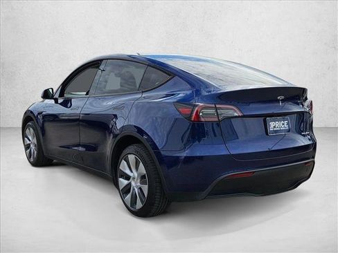 Used 2023 Tesla Model Y Long Range image 7