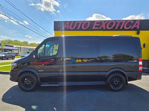 Used 2014 Mercedes-Benz Sprinter 2500 image 26