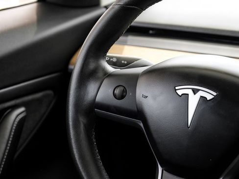 Used 2019 Tesla Model 3 Long Range AWD/4WD image 14