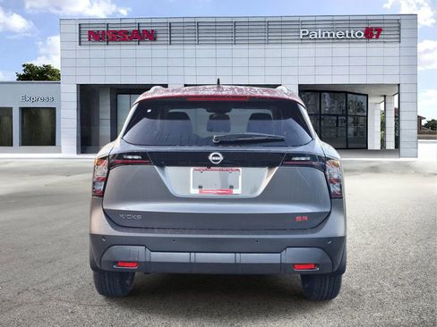 New 2026 Nissan Kicks SR FWD image 4