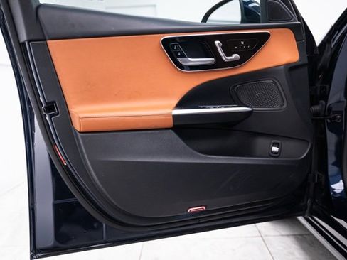 Used 2023 Mercedes-Benz C 300 4MATIC Sedan image 23