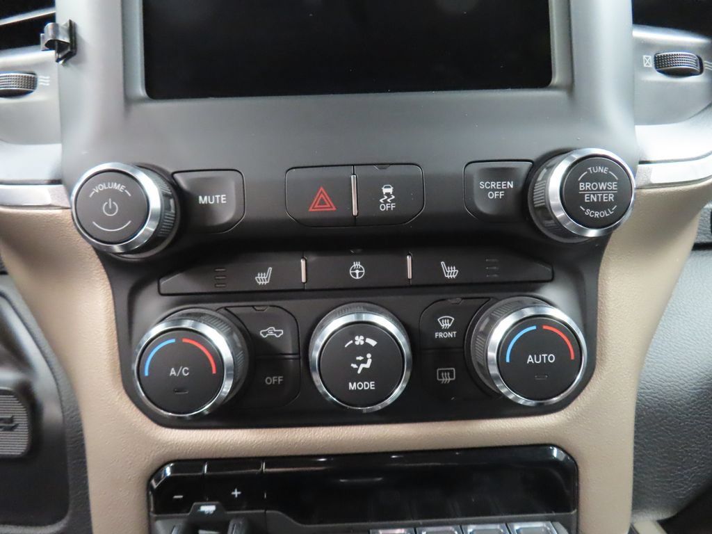 Used 2022 RAM 2500 Laramie AWD/4WD image 43
