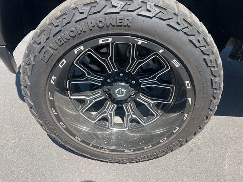 Used 2021 RAM 1500 Laramie w/ Sport Appearance Package RWD image 9
