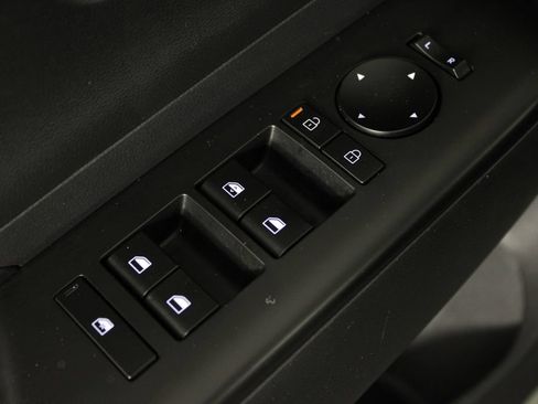 Certified 2024 Hyundai Kona SEL AWD/4WD image 23