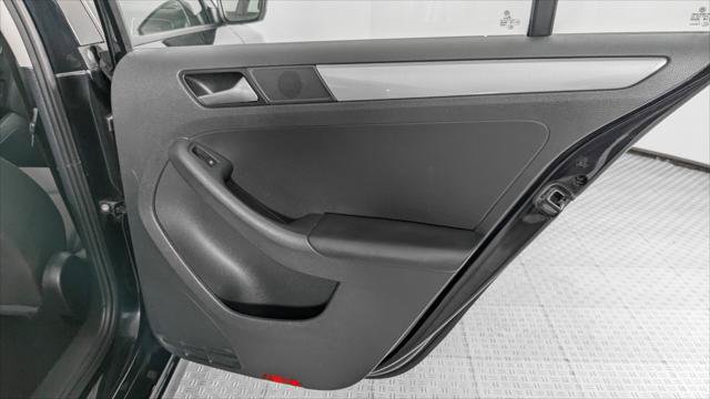 Used 2018 Volkswagen Jetta S FWD image 19
