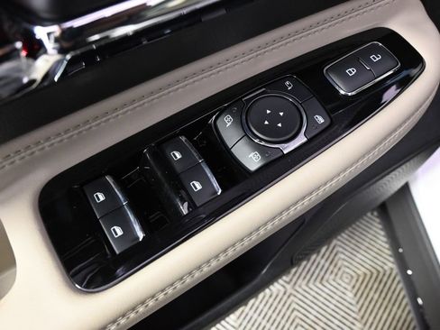 New 2026 Lincoln Corsair Reserve w/ Jet Appearance Package image 23