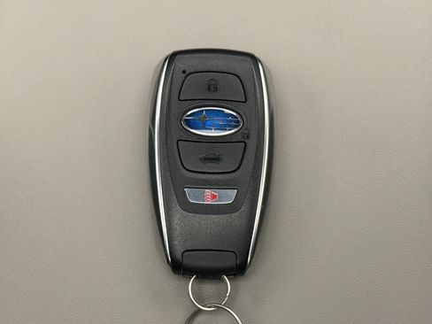 Used 2025 Subaru Forester Premium AWD/4WD image 23
