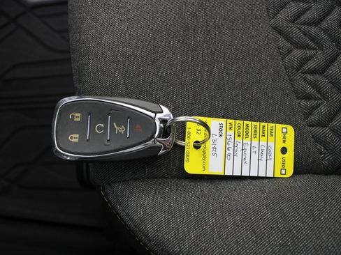 Used 2024 Chevrolet Equinox LT w/ LPO, Floor Liner Package image 8