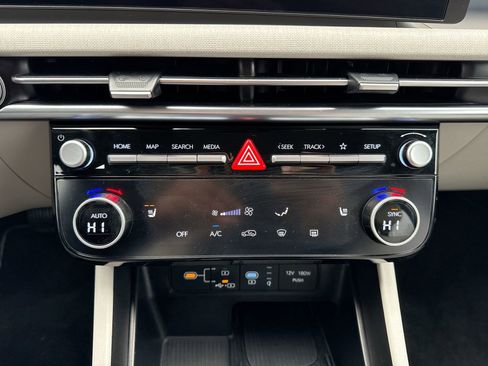 Certified 2025 Hyundai Tucson SEL image 22