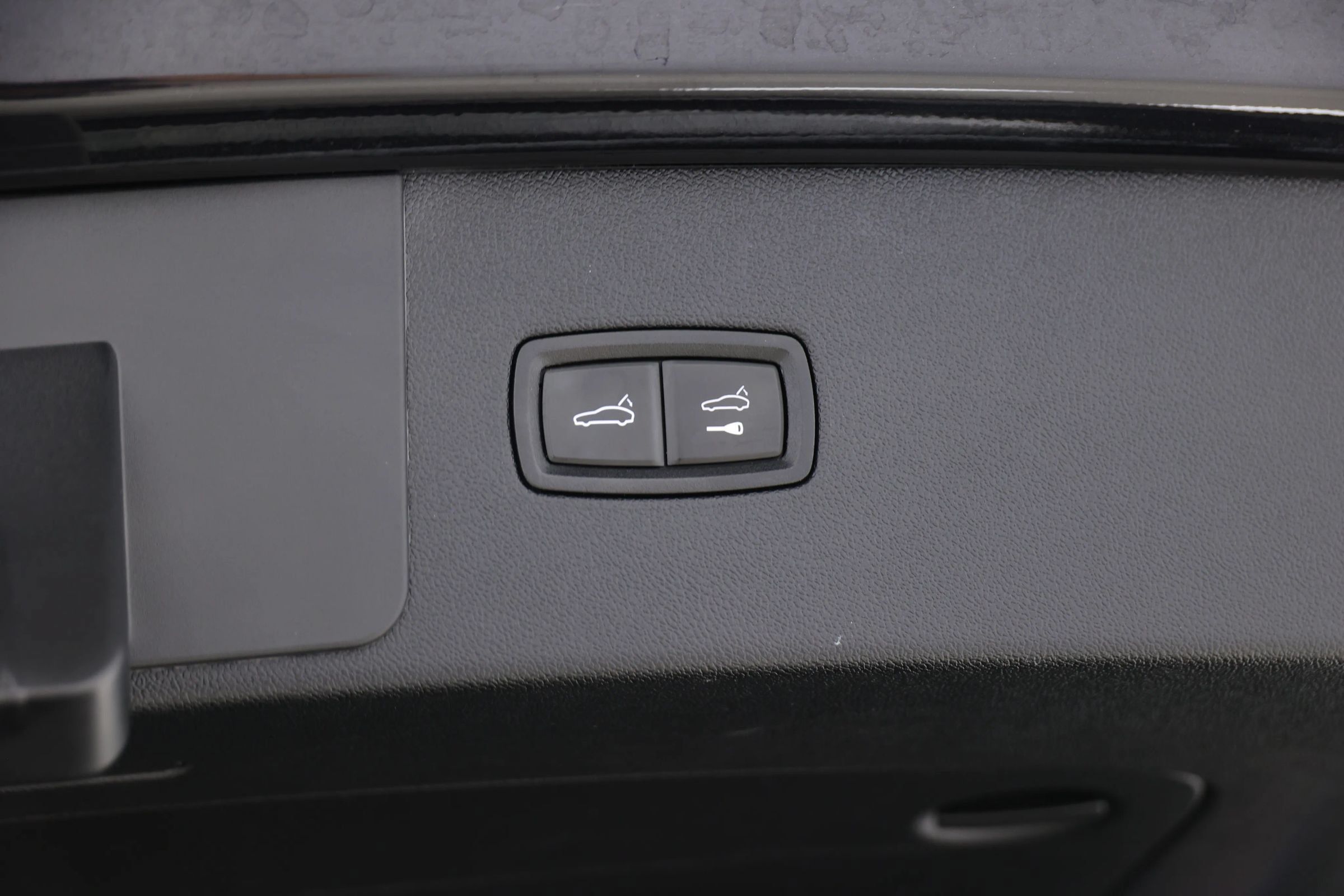 Used 2021 Porsche Cayenne Turbo S AWD/4WD image 76
