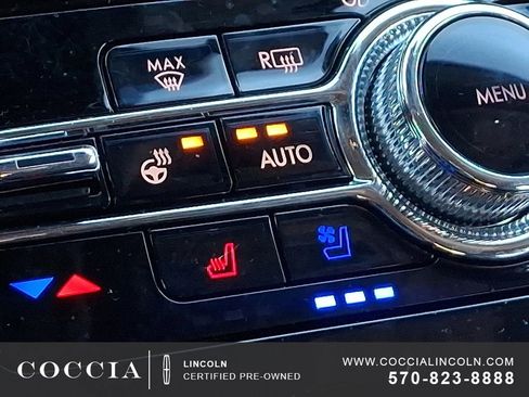 Certified 2022 Lincoln Corsair AWD w/ Equipment Group 101A image 24
