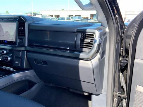 Certified 2024 Ford F350 Lariat w/ Tremor Off-Road Package image 18