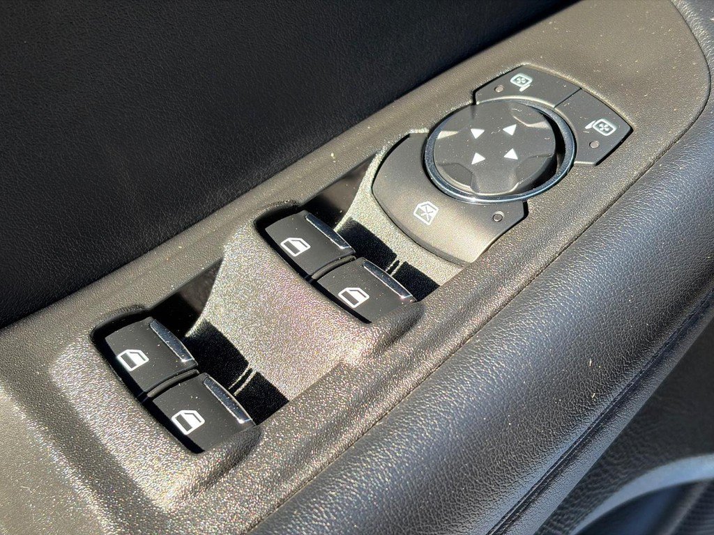 Used 2024 Ford Edge SEL AWD/4WD image 22