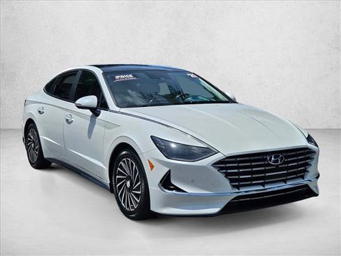 Used 2021 Hyundai Sonata Limited FWD image 3