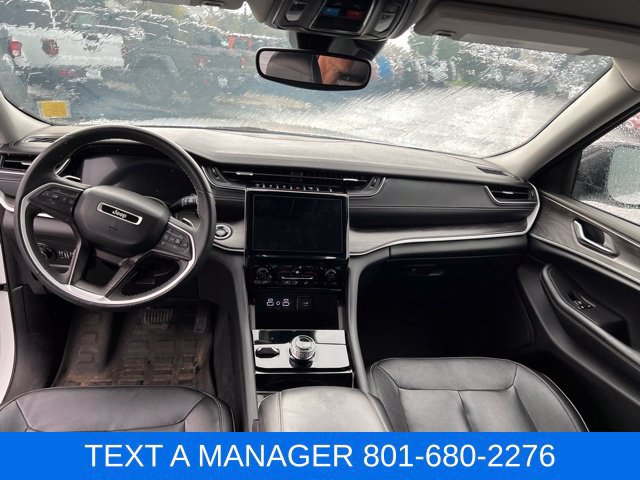Used 2023 Jeep Grand Cherokee L Limited AWD/4WD image 30