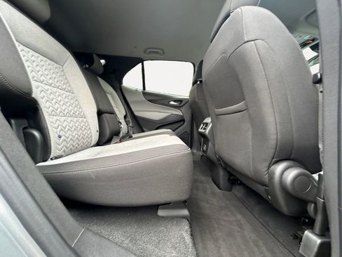 Used 2023 Chevrolet Equinox LT image 11