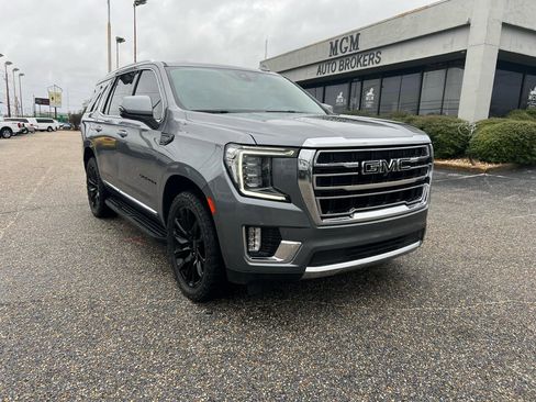 Used 2022 GMC Yukon SLT w/ SLT Premium Package image 31