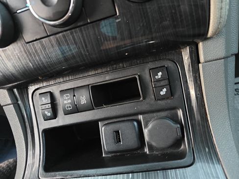 Used 2016 Chevrolet Traverse LT w/ Style and Technology Package image 21