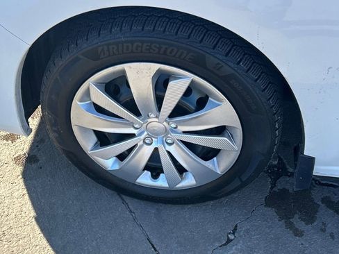 Used 2019 Subaru Impreza 2.0i image 16