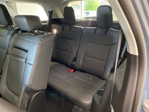 New 2025 Ford Explorer Active image 12