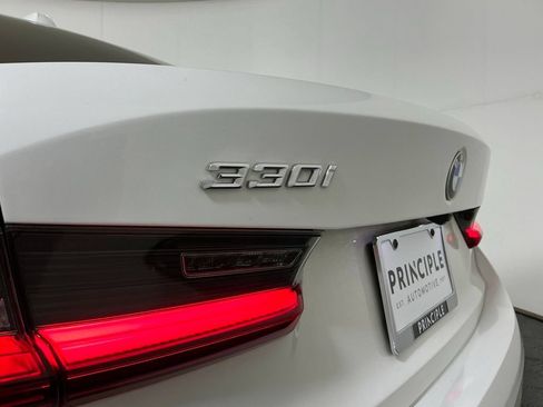 Certified 2023 BMW 330i Sedan w/ Premium Package RWD image 30