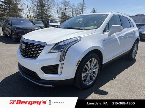 Used 2024 Cadillac XT5 Premium Luxury image 1