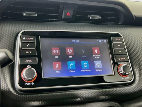 Used 2022 Nissan Kicks S FWD image 27