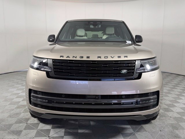New 2026 Land Rover Range Rover Long Wheelbase SE AWD/4WD image 11