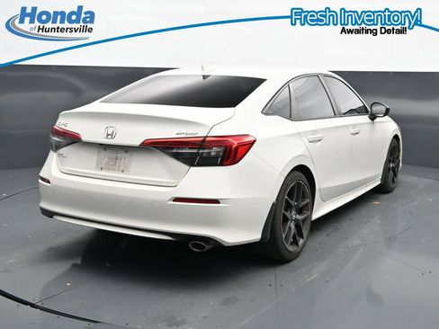 Used 2024 Honda Civic Sport image 10