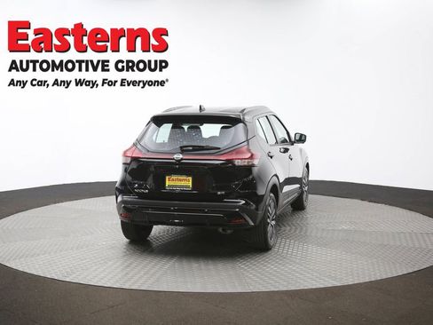 Used 2024 Nissan Kicks SR image 38