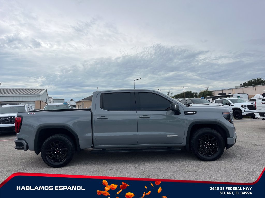 Used 2024 GMC Sierra 1500 Elevation w/ Elevation Premium Package AWD/4WD image 8