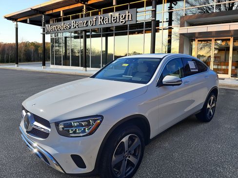Certified 2023 Mercedes-Benz GLC 300 4MATIC Coupe image 1