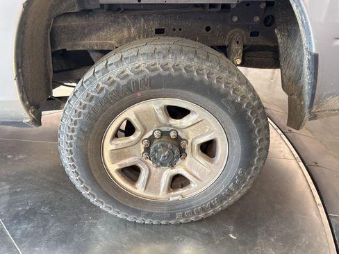 Used 2020 RAM 2500 Tradesman image 11