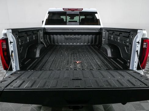 New 2026 GMC Sierra 2500 Denali w/ Denali Reserve Package image 32