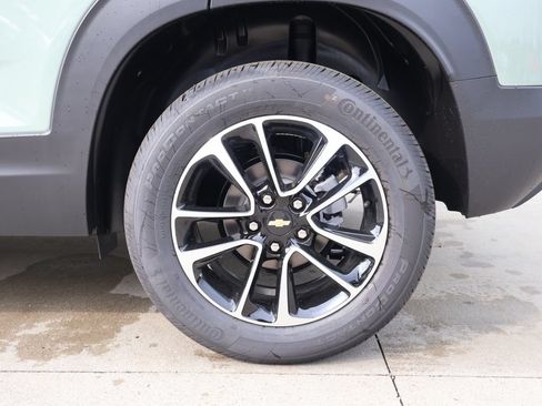 New 2026 Chevrolet TrailBlazer LT w/ Convenience Package AWD/4WD image 38